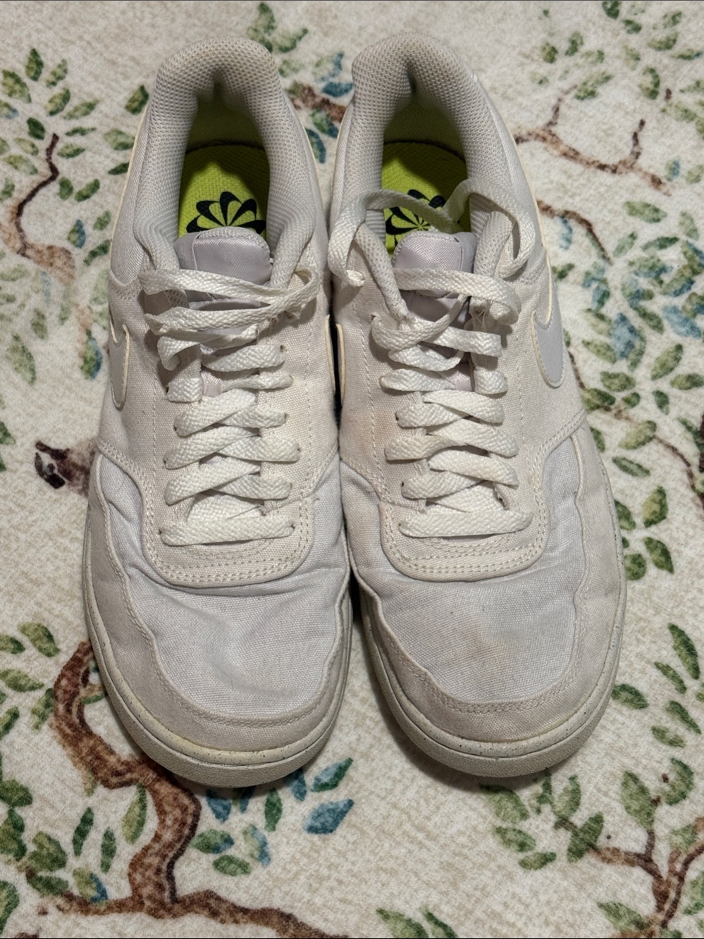 Nike Women's White Sneakers with Lime Green Insoles